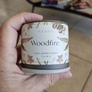 Illume Woodfire Plant-Based Tin Candle - Cream and Brown 3oz 20 hs
